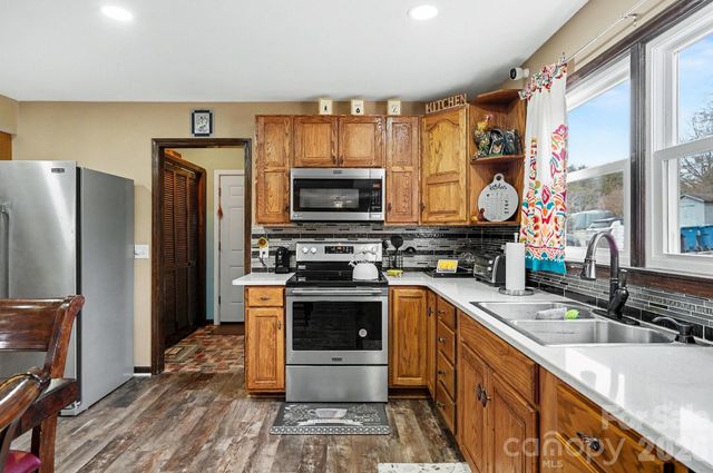 3361 47th Avenue Place NE 76, Hickory, NC 28601