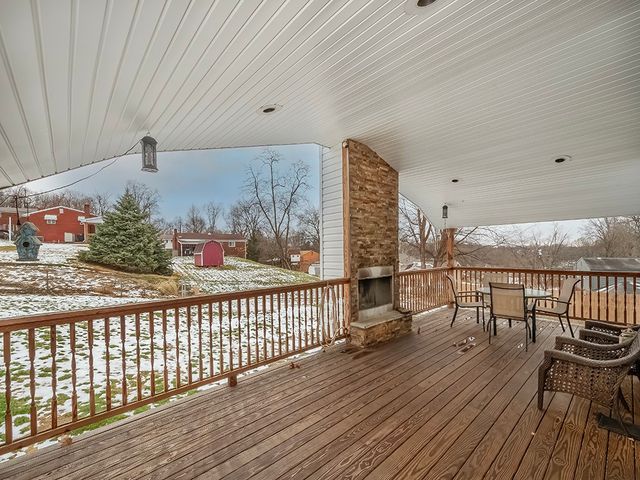 5479 Spruce St, Bethel Park, PA 15102