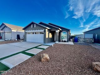 10148 Red Valley Street, Socorro, TX 79927