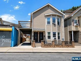 47 Oak Street, Paterson, NJ 07501