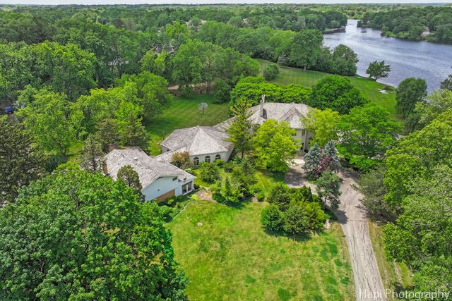74 Dundee Lane, Barrington Hills, IL 60010
