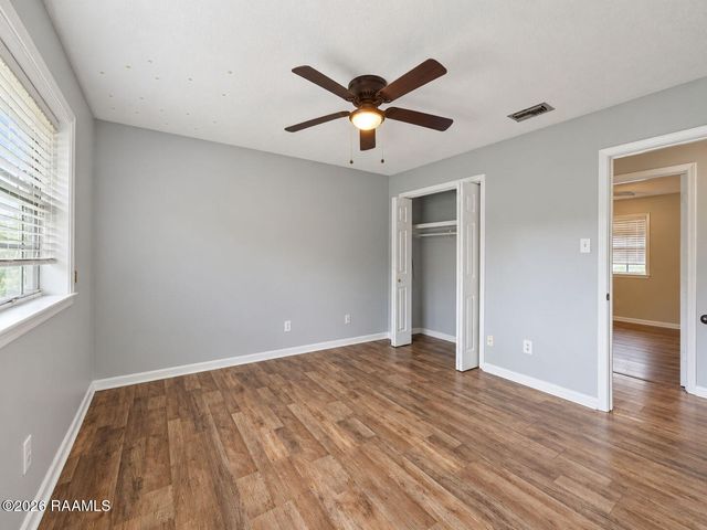 103 Leahy Drive, Lafayette, LA 70506