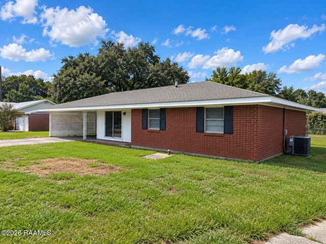 103 Leahy Drive, Lafayette, LA 70506
