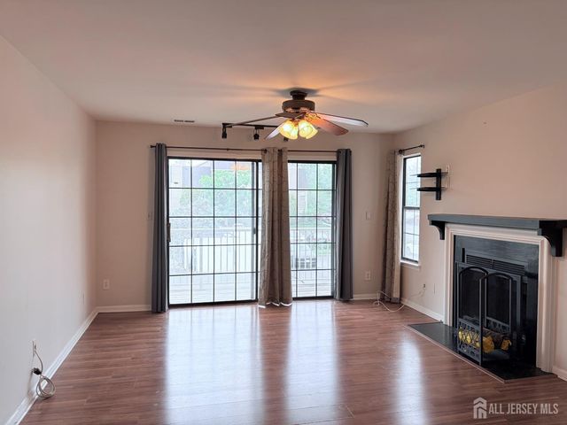 60 Lear Court 60, East Brunswick, NJ 08816