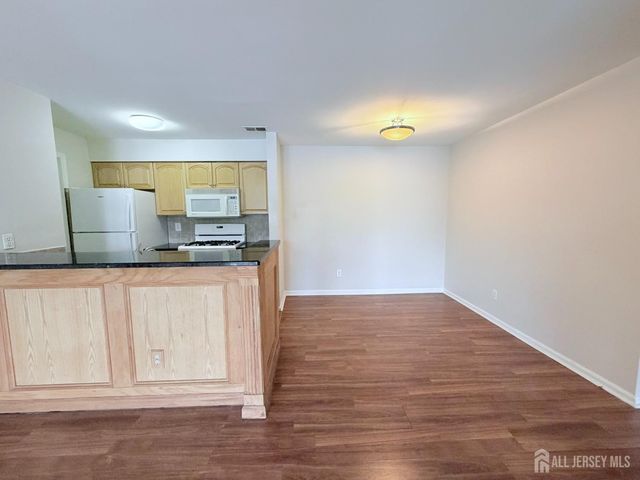60 Lear Court 60, East Brunswick, NJ 08816