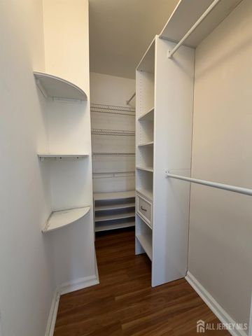 60 Lear Court 60, East Brunswick, NJ 08816