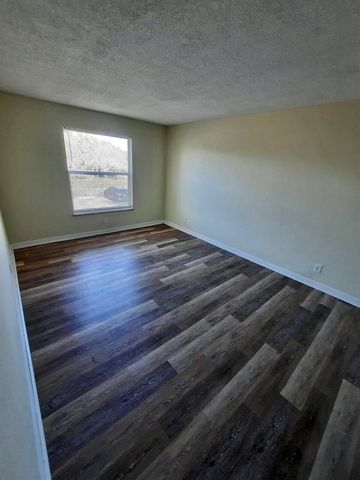409 Executive Center Drive 208, West Palm Beach, FL 33401