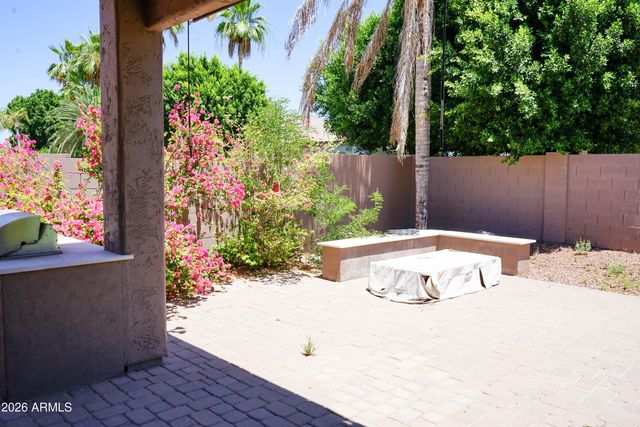 541 N DANIELSON Way, Chandler, AZ 85225