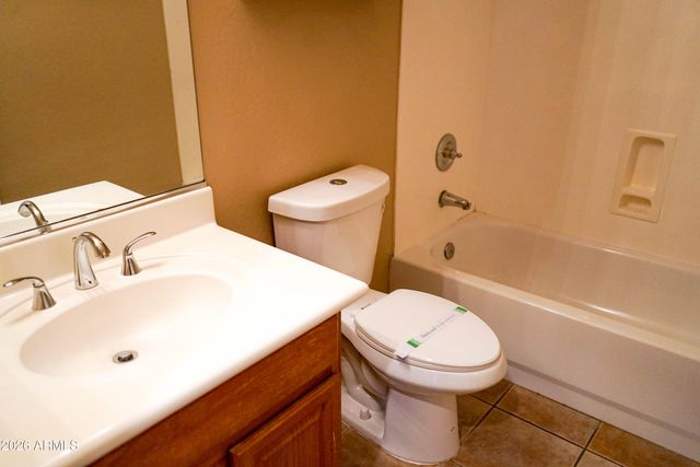 541 N DANIELSON Way, Chandler, AZ 85225