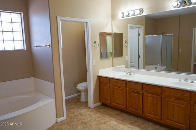 541 N DANIELSON Way, Chandler, AZ 85225
