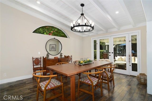 19029 Sprague Street, Tarzana (los Angeles), CA 91356