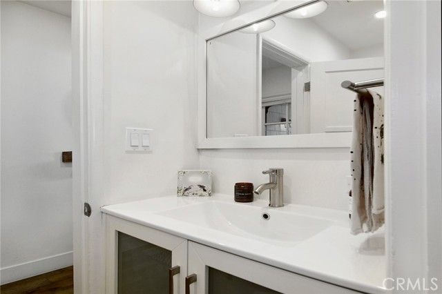 19029 Sprague Street, Tarzana (los Angeles), CA 91356