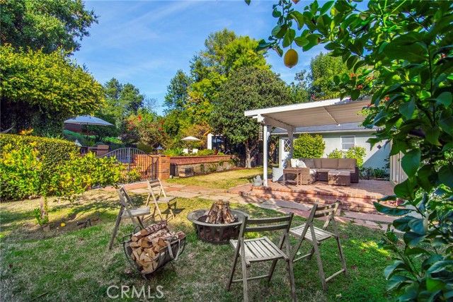 19029 Sprague Street, Tarzana (los Angeles), CA 91356