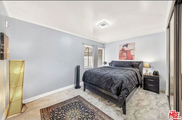 5305 White Oak Avenue F, Encino, CA 91316