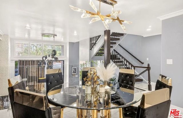 5305 White Oak Avenue F, Encino, CA 91316