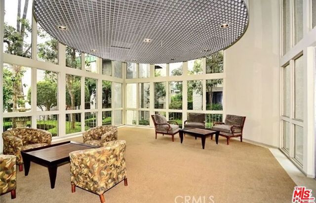 5305 White Oak Avenue F, Encino, CA 91316