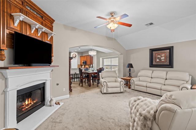 206 Caraway, Kyle, TX 78640