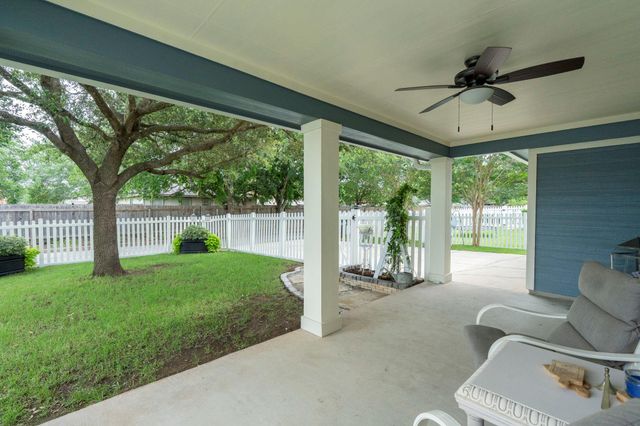 206 Caraway, Kyle, TX 78640