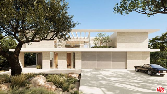 720 N Bonhill Road, Los Angeles, CA 90049