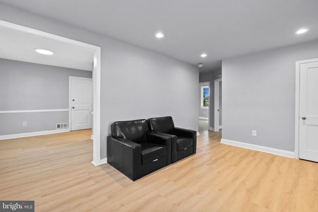 3805 ARBUTUS, Baltimore, MD 21207