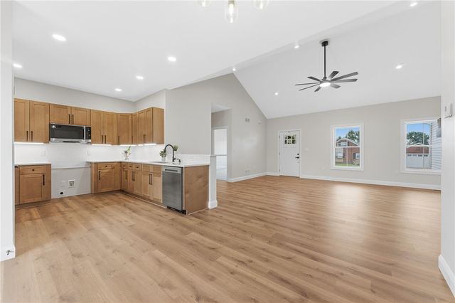 16 Margaret Street, South Union Twp, PA 15401