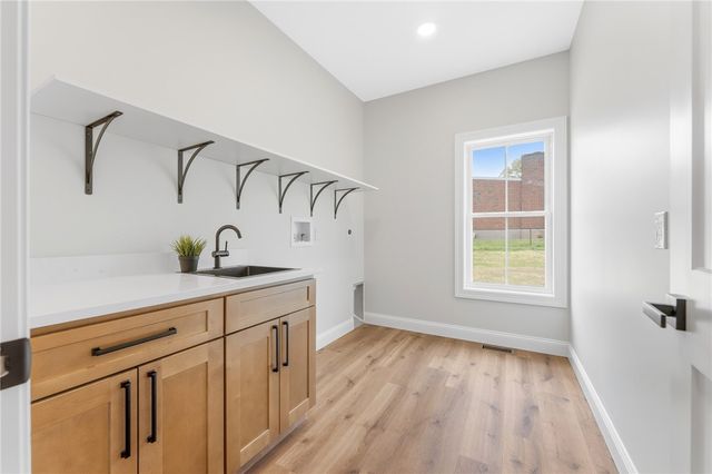16 Margaret Street, South Union Twp, PA 15401