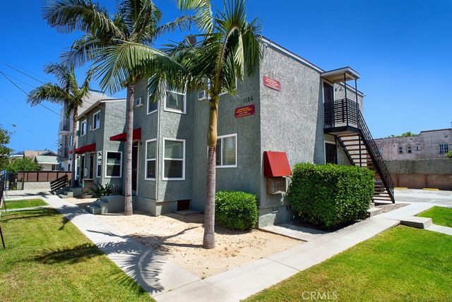 1134 W 39th, Los Angeles, CA 90037