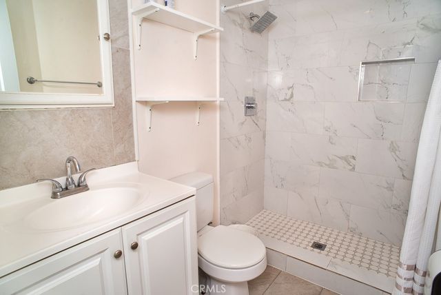 1134 W 39th, Los Angeles, CA 90037