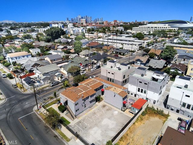 1134 W 39th, Los Angeles, CA 90037