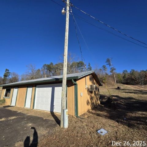 4638 Hwy 16, Clinton, AR 72031