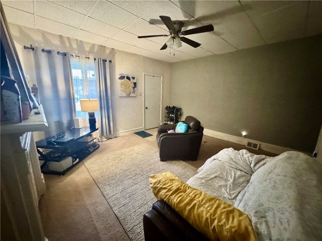 606 E 17th Ave, Munhall, PA 15120