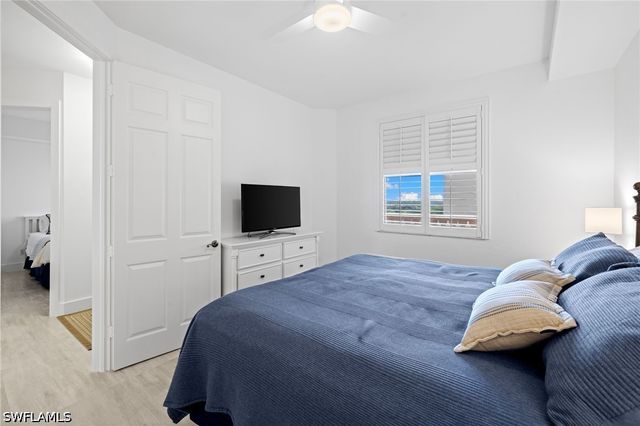 400 Flagship DR 1104, Naples, FL 34108