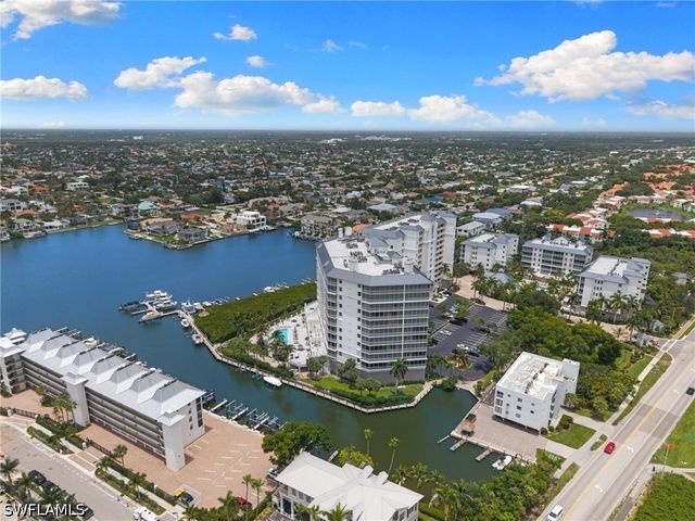 400 Flagship DR 1104, Naples, FL 34108