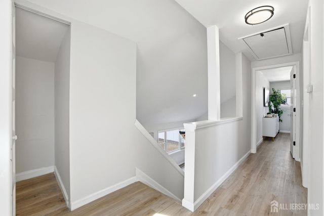 11 Lincroft Avenue, Old Bridge, NJ 08857