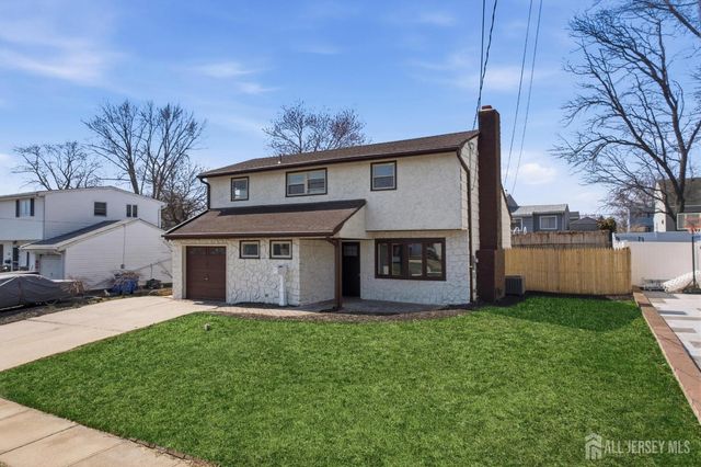 11 Lincroft Avenue, Old Bridge, NJ 08857