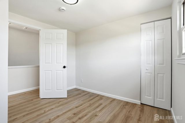 11 Lincroft Avenue, Old Bridge, NJ 08857