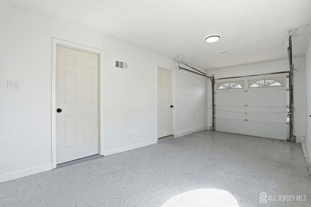 11 Lincroft Avenue, Old Bridge, NJ 08857