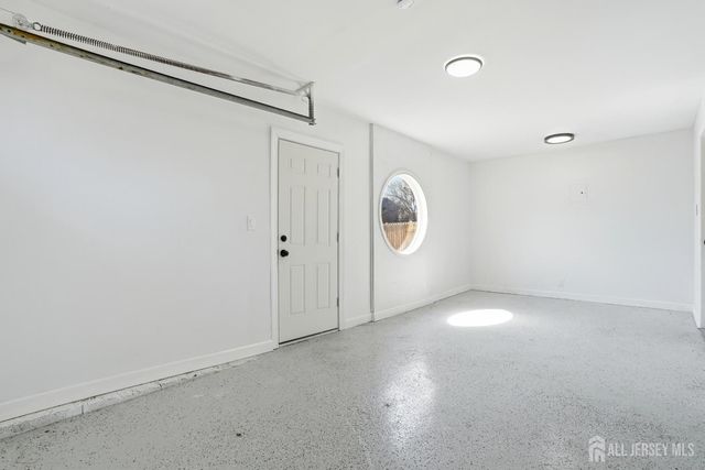 11 Lincroft Avenue, Old Bridge, NJ 08857