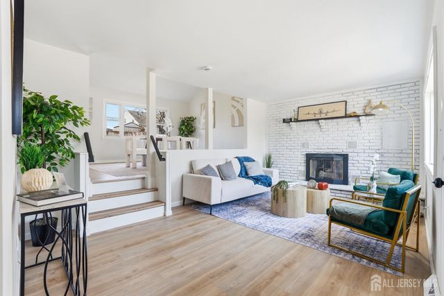 11 Lincroft Avenue, Old Bridge, NJ 08857