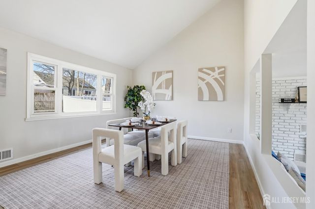 11 Lincroft Avenue, Old Bridge, NJ 08857