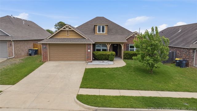 13319 S 21st Place, Bixby, OK 74008