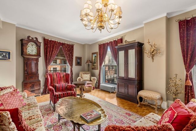 21 Beacon St 3H, Boston, MA 02108