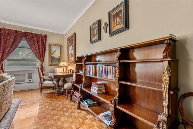 21 Beacon St 3H, Boston, MA 02108