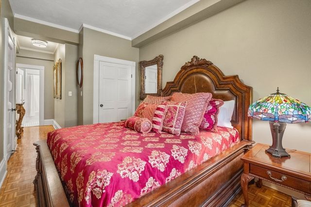 21 Beacon St 3H, Boston, MA 02108
