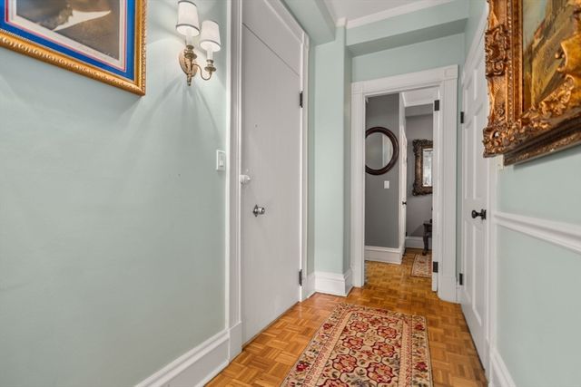21 Beacon St 3H, Boston, MA 02108
