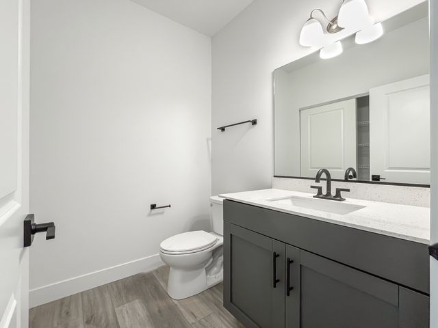 265 Regency Court C, Wauconda, IL 60084