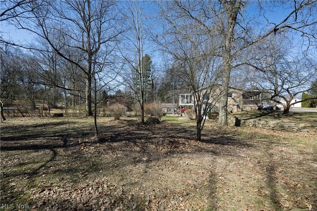 680 E State Street, Barberton, OH 44203