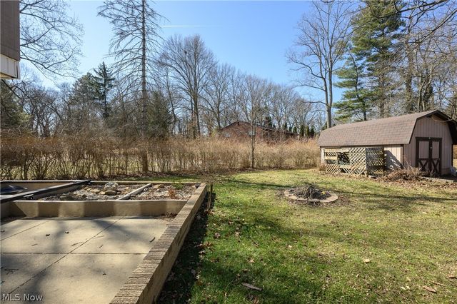 680 E State Street, Barberton, OH 44203
