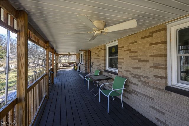 680 E State Street, Barberton, OH 44203
