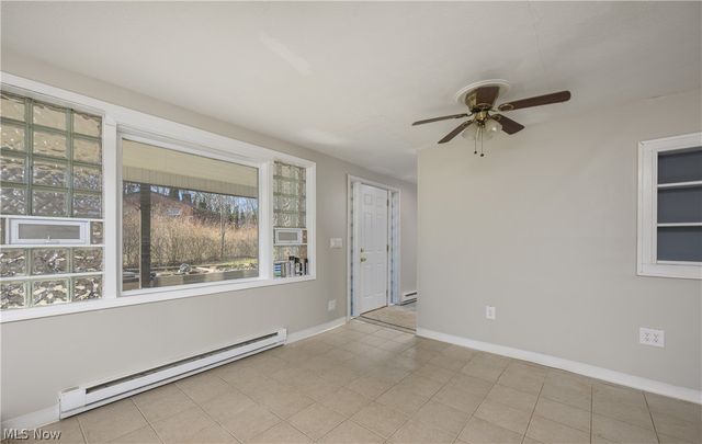 680 E State Street, Barberton, OH 44203